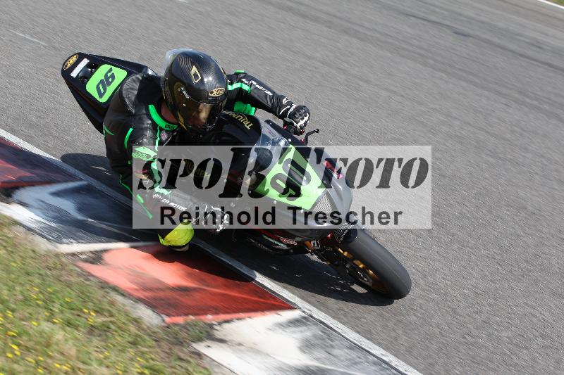 /Archiv-2022/06 15.04.2022 Speer Racing ADR/Gruppe rot/90